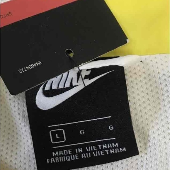 Nike Pink and White Mesh Jacket - Picture 7 of 9